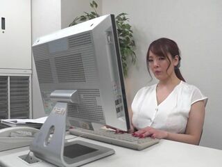Horny office lady Hitomi Tanaka flaunts her massive titties for some XXX action in Tokyo, Japan